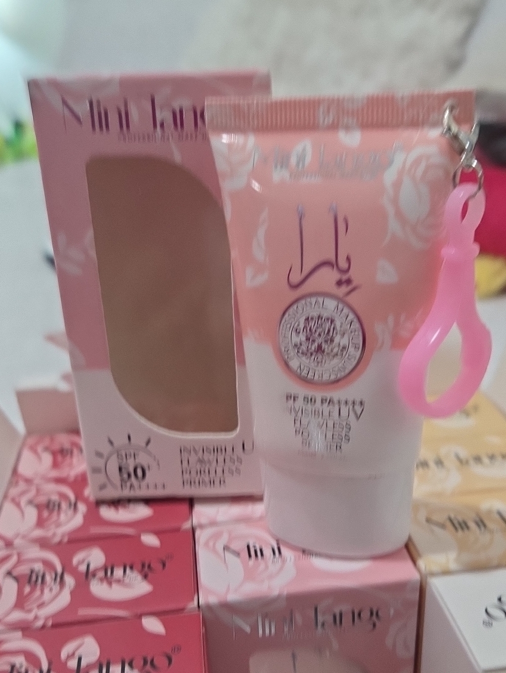 Face Cream SPF 50 - Hydrating Makeup Primer With Keichain